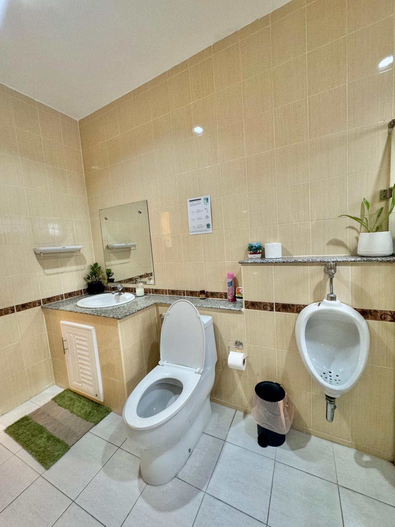 Апартаменты Pinklao Traveler'S House Бангкок Экстерьер фото